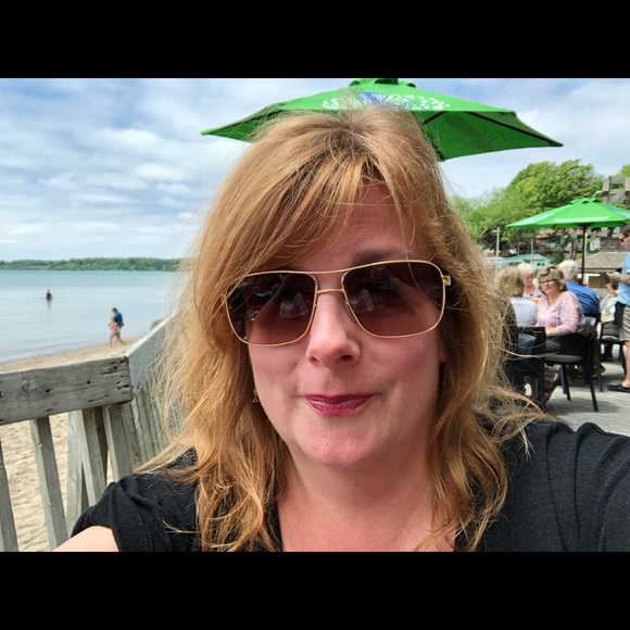 Meet your Posher, Jane - Picture 1 of 1